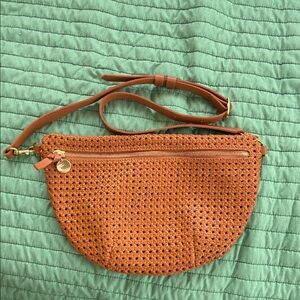 Clare V Grande Fanny